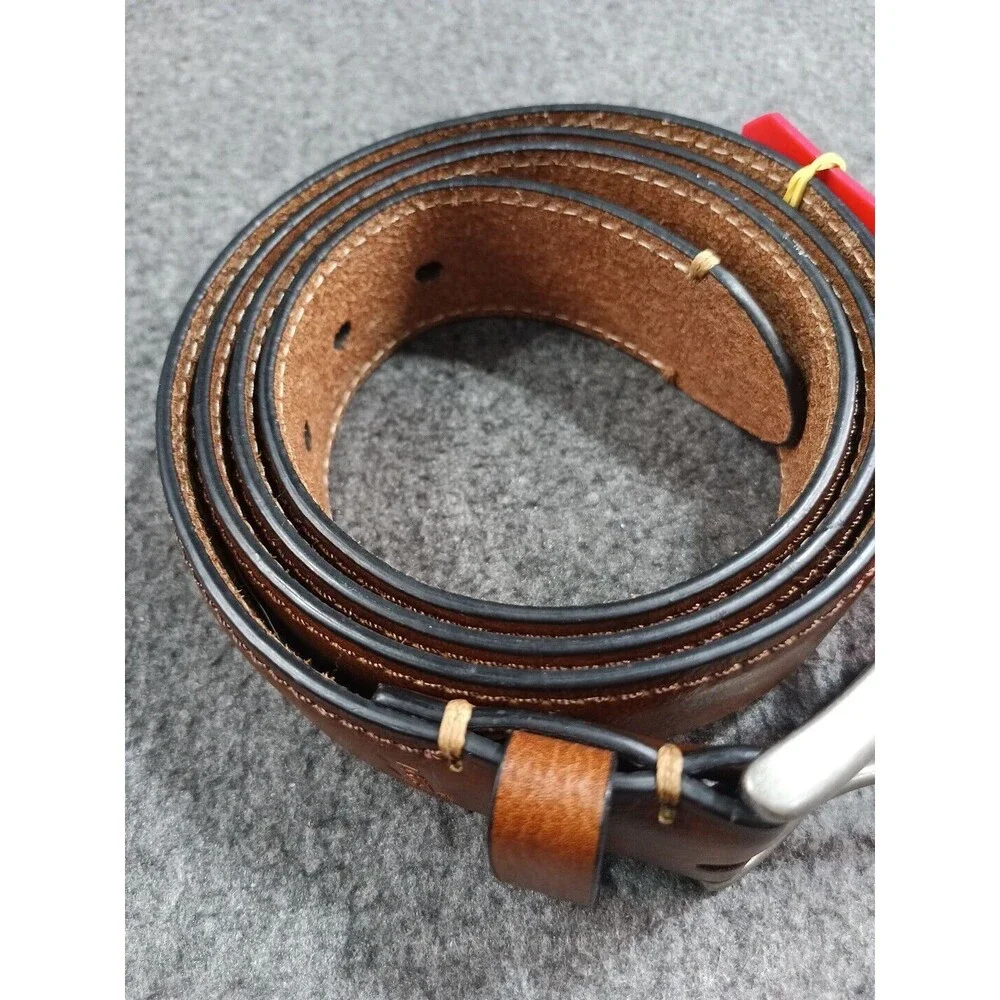 Levis Men's Brown Ombre Leather Belt Size 44 Silver Buckle 1.5